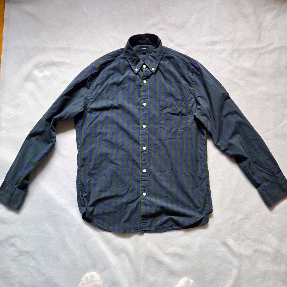 J. Crew Men's Classic Plaid Button-down Shirt, 100% Cotton, Long Sleeve Size M